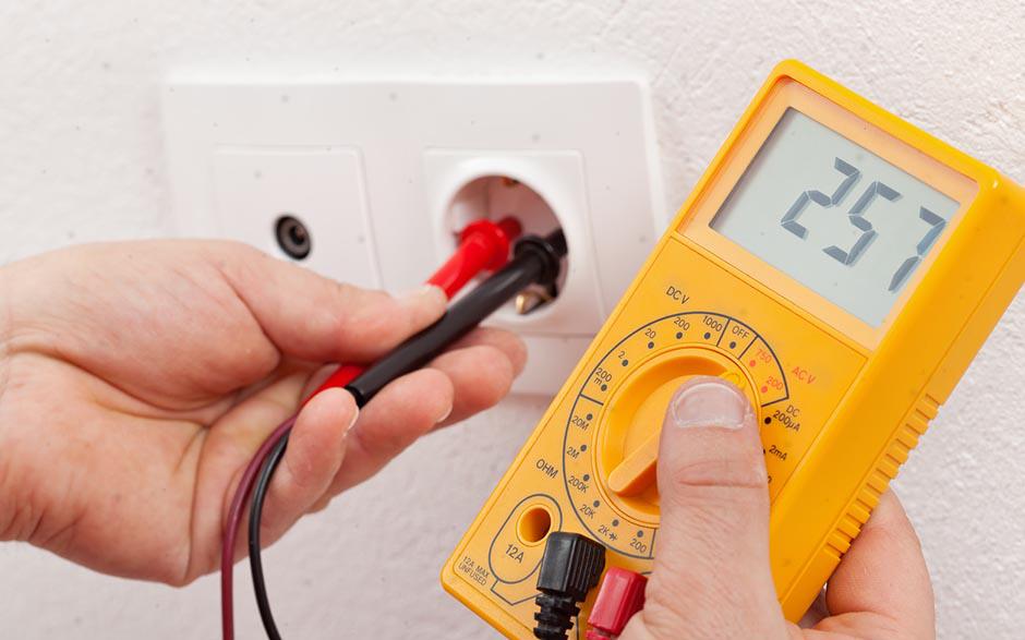 cherche électricien Buc